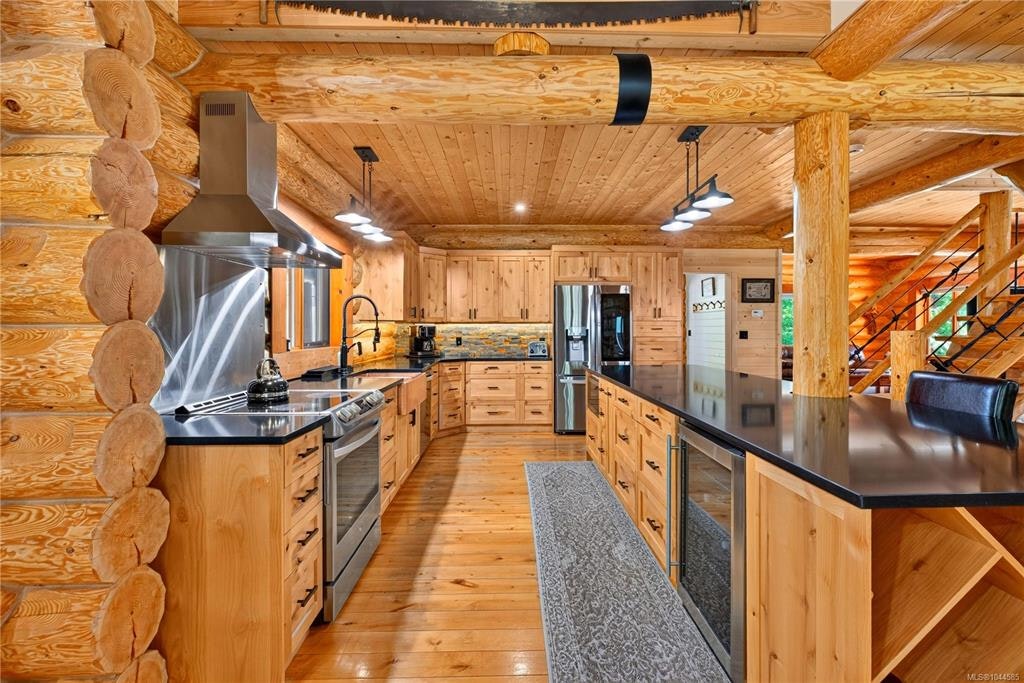 1258 Barr Drive, Black Creek, BC, V0R 2M0 - 31