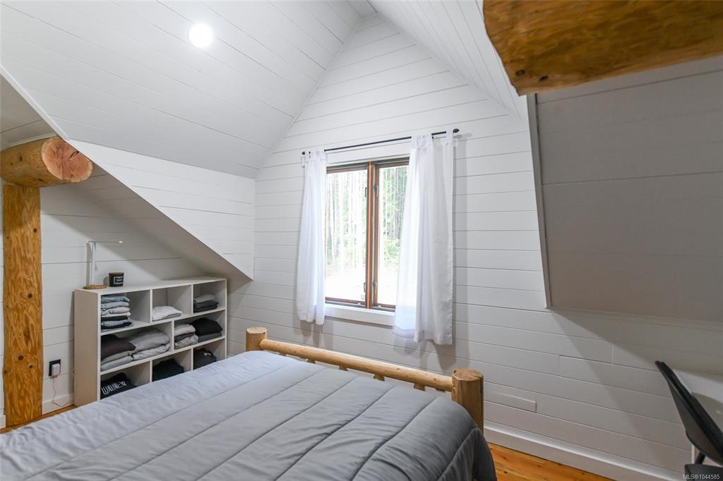 1258 Barr Drive, Black Creek, BC, V0R 2M0 - 63