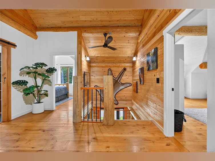 1258 Barr Drive, Black Creek, BC, V0R 2M0 - 51