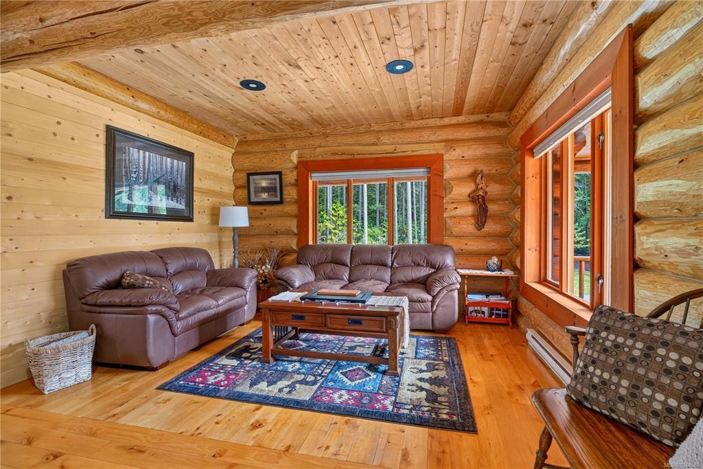 1258 Barr Drive, Black Creek, BC, V0R 2M0 - 47