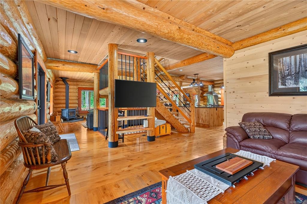 1258 Barr Drive, Black Creek, BC, V0R 2M0 - 44