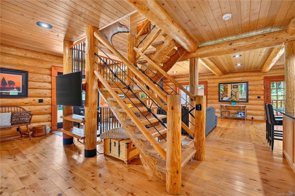 1258 Barr Drive, Black Creek, BC, V0R 2M0 - 45