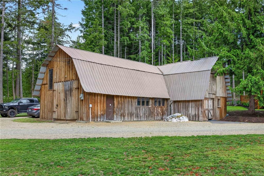 1258 Barr Drive, Black Creek, BC, V0R 2M0 - 90