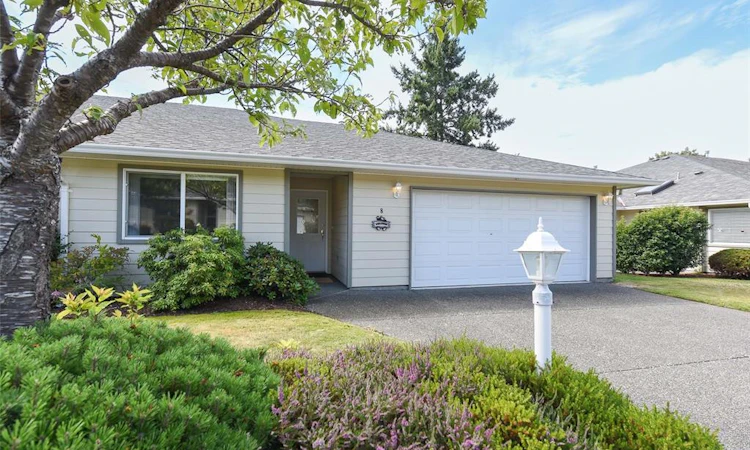 8-417 Heather Court