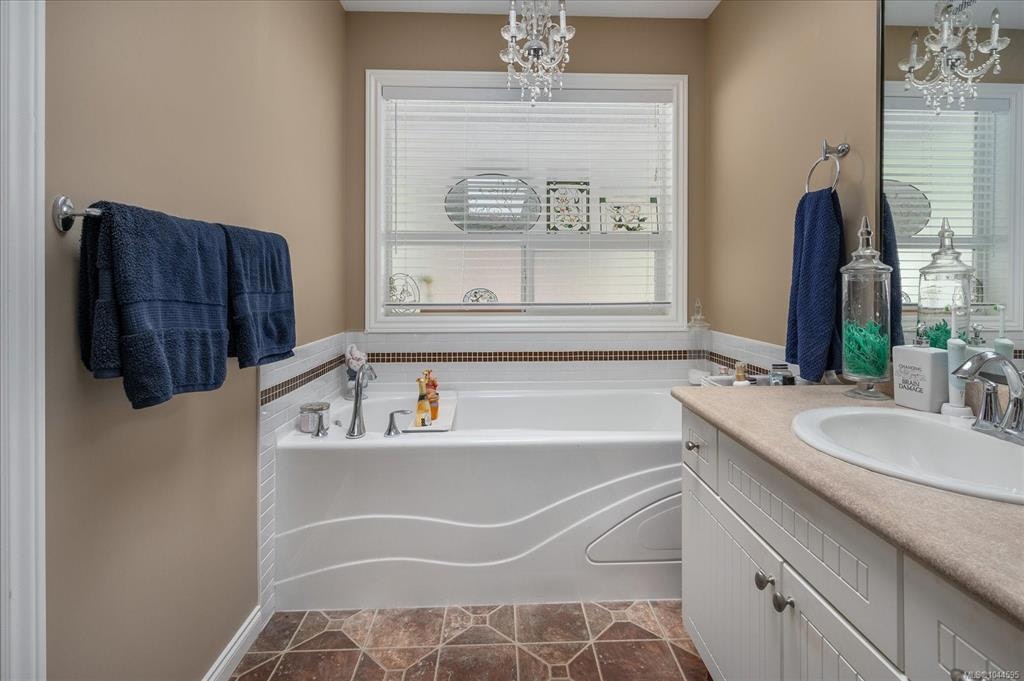 3319 Cook Street, Chemainus, BC, V0R 1K2 - 25