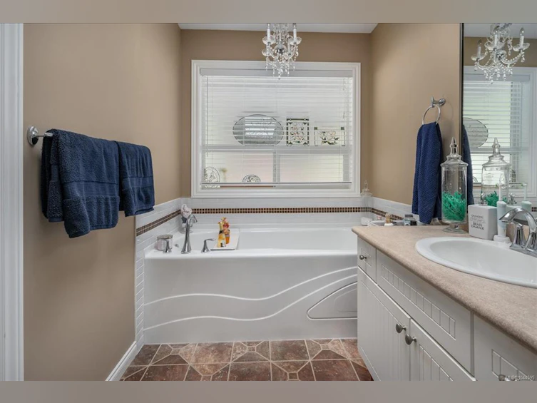 3319 Cook Street, Chemainus, BC, V0R 1K2 - 25