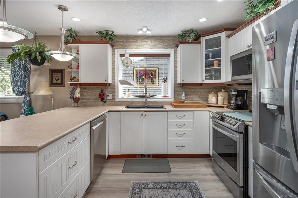 3319 Cook Street, Chemainus, BC, V0R 1K2 - 12