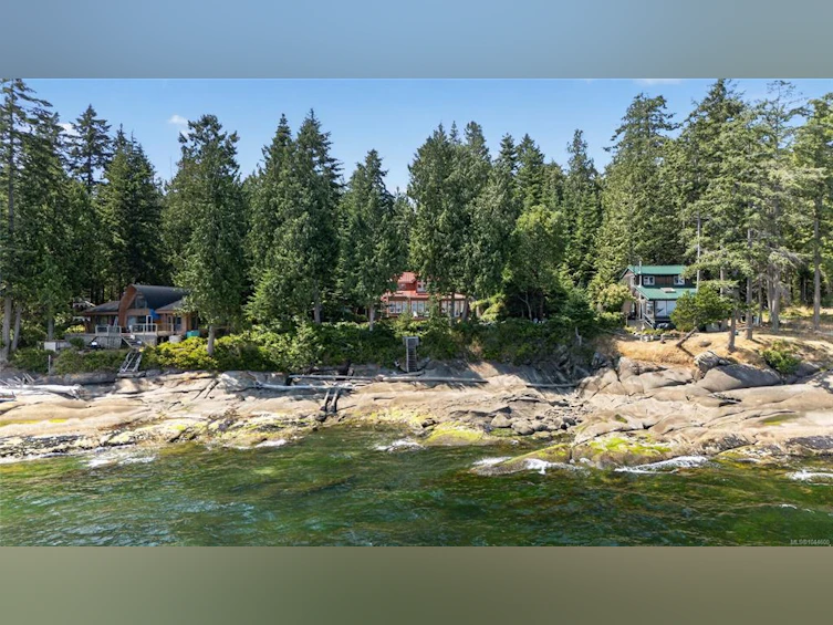 105 Island Park Drive, Galiano Island, BC, V0N 1P0 - 42