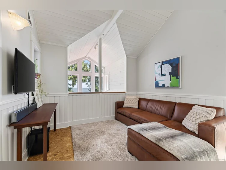 105 Island Park Drive, Galiano Island, BC, V0N 1P0 - 23
