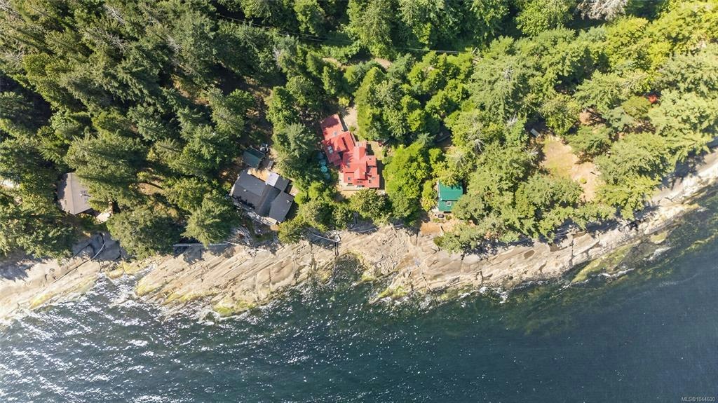 105 Island Park Drive, Galiano Island, BC, V0N 1P0 - 5