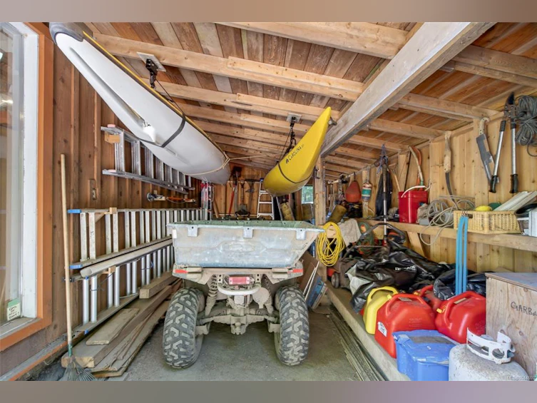105 Island Park Drive, Galiano Island, BC, V0N 1P0 - 30