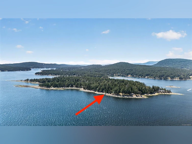 105 Island Park Drive, Galiano Island, BC, V0N 1P0 - 4