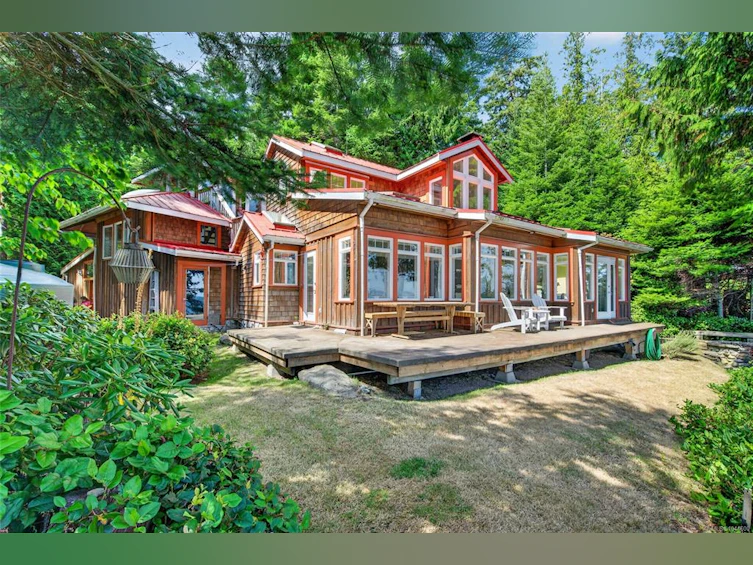 105 Island Park Drive, Galiano Island, BC, V0N 1P0 - 34