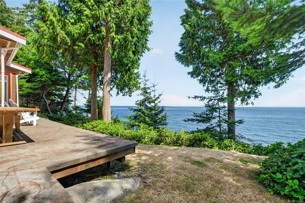 105 Island Park Drive, Galiano Island, BC, V0N 1P0 - 33