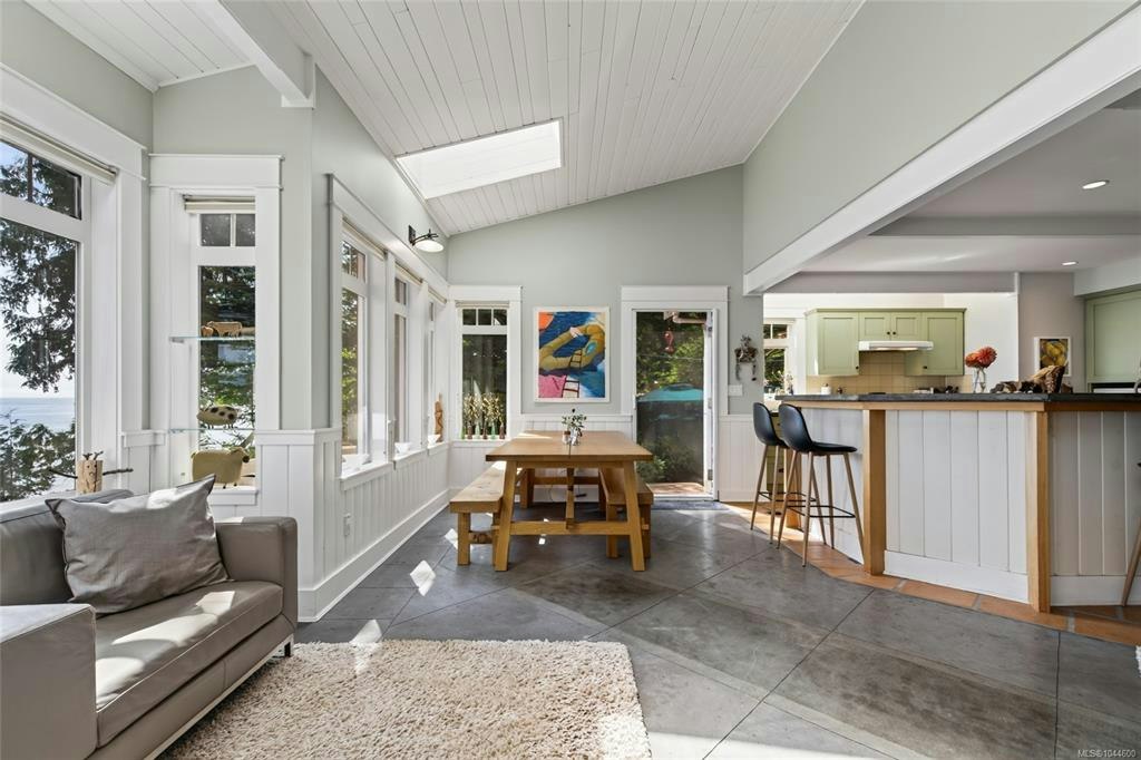 105 Island Park Drive, Galiano Island, BC, V0N 1P0 - 14