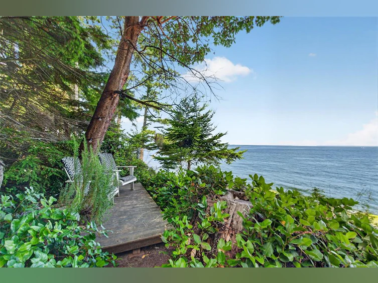 105 Island Park Drive, Galiano Island, BC, V0N 1P0 - 37