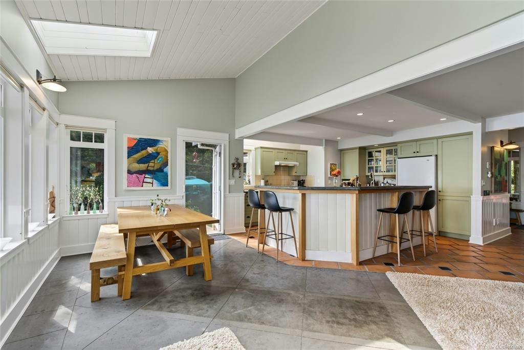 105 Island Park Drive, Galiano Island, BC, V0N 1P0 - 9