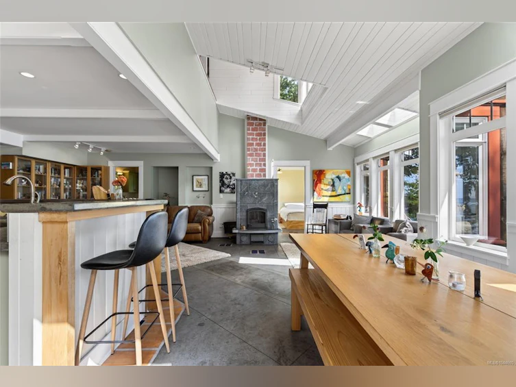 105 Island Park Drive, Galiano Island, BC, V0N 1P0 - 8