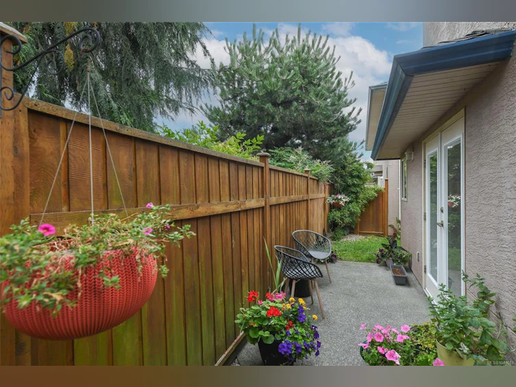 107-720 Aspen Road, Comox, BC, V9M 3Y4 - 33