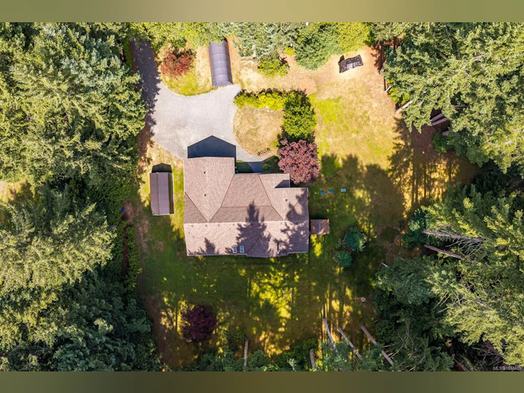 307 Bates Drive, Fanny Bay, BC, V0R 1W0 - 45