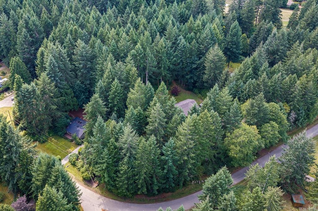 307 Bates Drive, Fanny Bay, BC, V0R 1W0 - 48