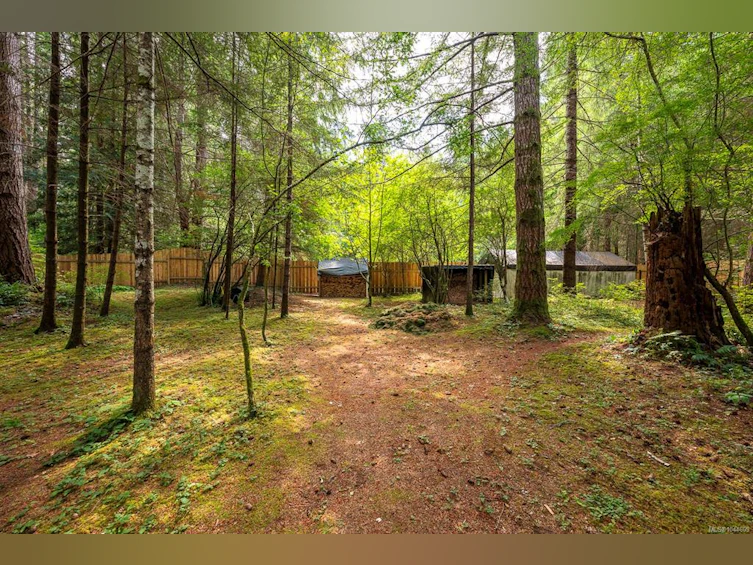 307 Bates Drive, Fanny Bay, BC, V0R 1W0 - 70