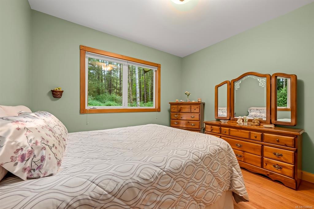 307 Bates Drive, Fanny Bay, BC, V0R 1W0 - 18