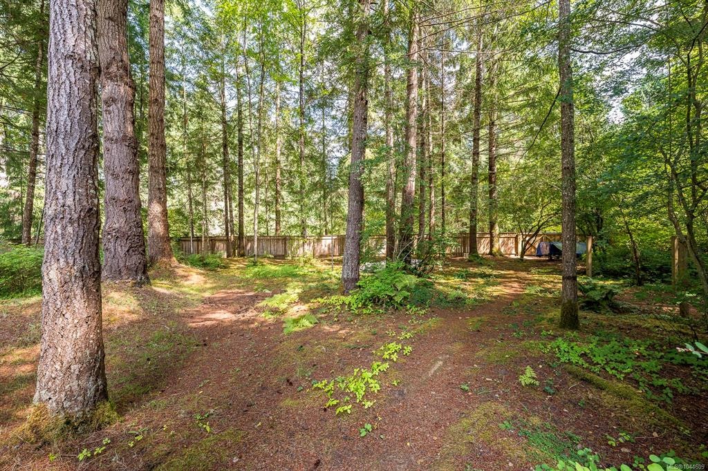 307 Bates Drive, Fanny Bay, BC, V0R 1W0 - 57
