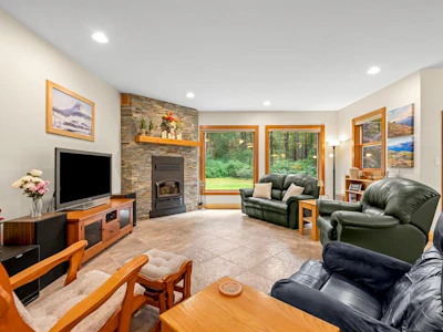 307 Bates Drive - 2