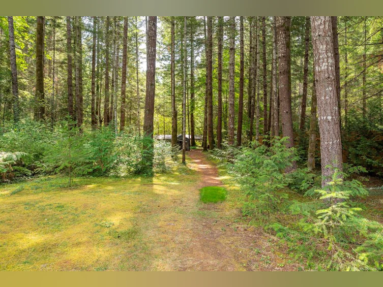 307 Bates Drive, Fanny Bay, BC, V0R 1W0 - 64
