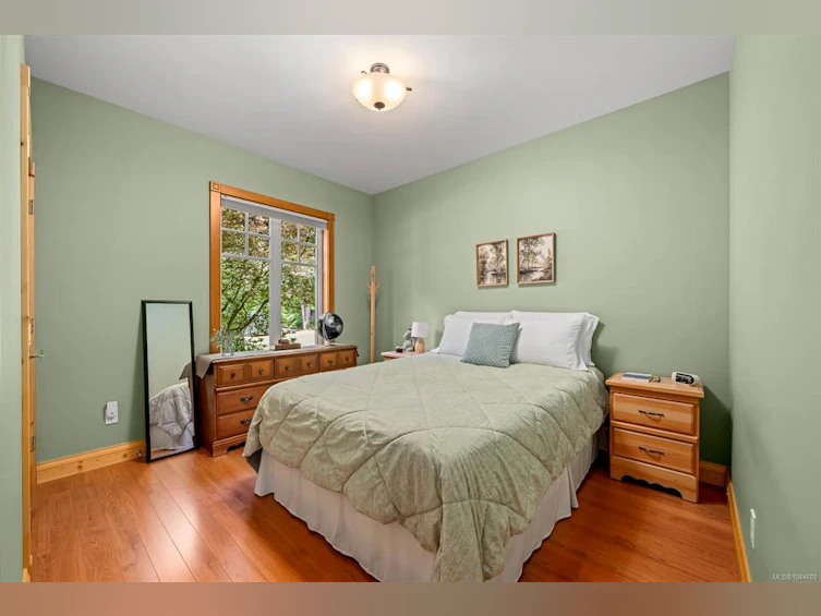 307 Bates Drive, Fanny Bay, BC, V0R 1W0 - 12