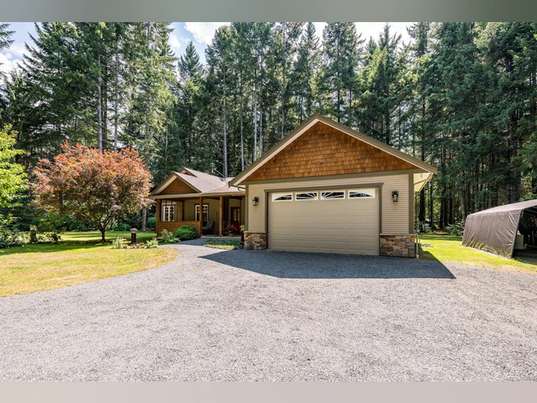307 Bates Drive, Fanny Bay, BC, V0R 1W0 - 40