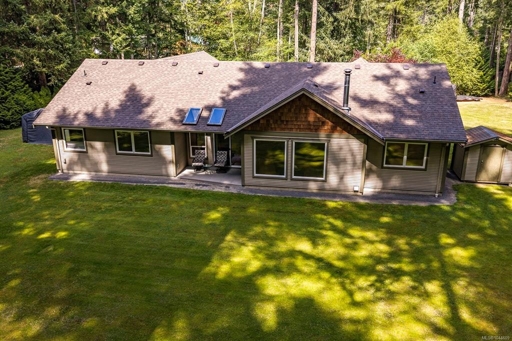 307 Bates Drive, Fanny Bay, BC, V0R 1W0 - 15