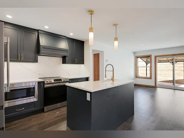 1629 Kristin Way, Shawnigan Lake, BC, V0R 2W3 - 2