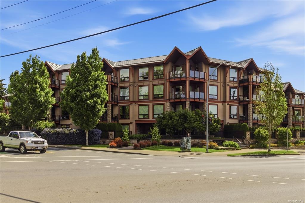 101-4529 West Saanich Road, Saanich, BC, V8Z 3G3 - 24