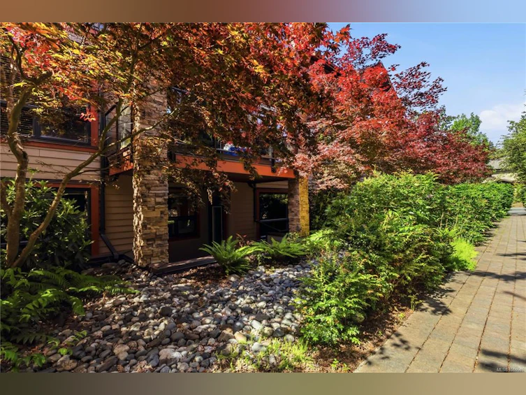 101-4529 West Saanich Road, Saanich, BC, V8Z 3G3 - 21