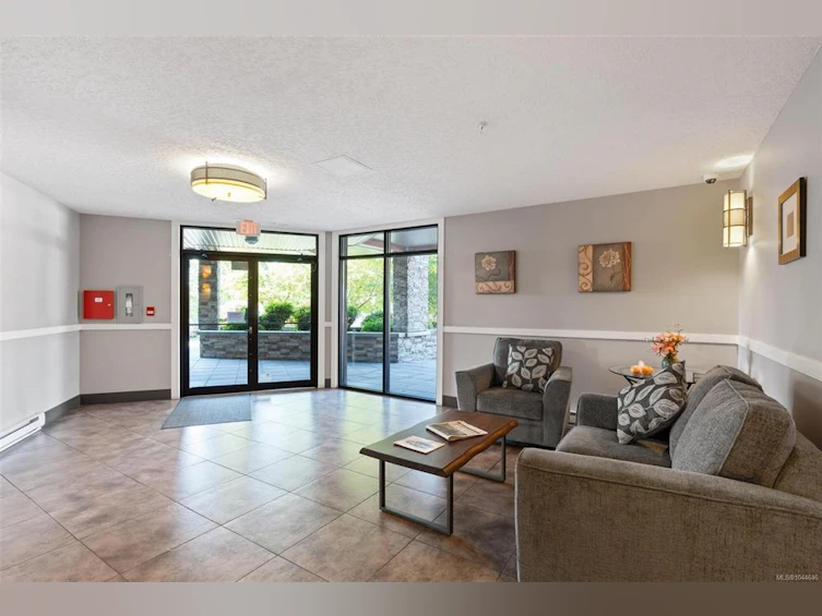 101-4529 West Saanich Road, Saanich, BC, V8Z 3G3 - 16