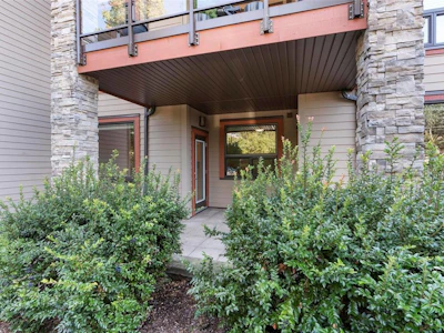 101-4529 West Saanich Road - 4