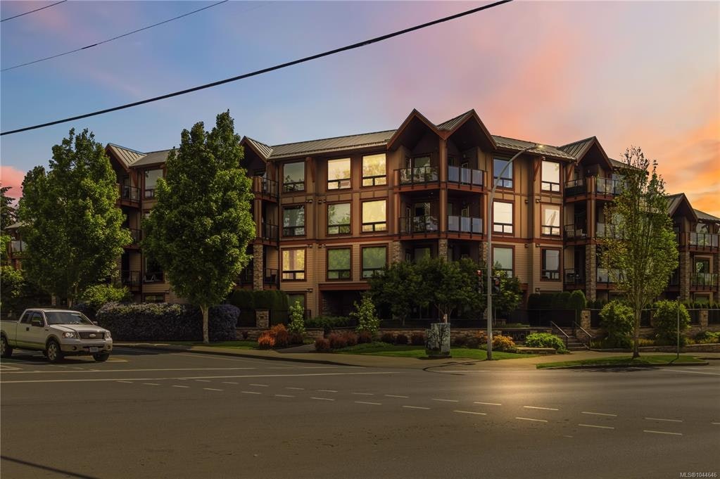 101-4529 West Saanich Road, Saanich, BC, V8Z 3G3 - 23
