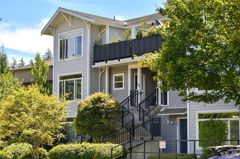 201-591 Latoria Road, Colwood, BC, V8W 2T6