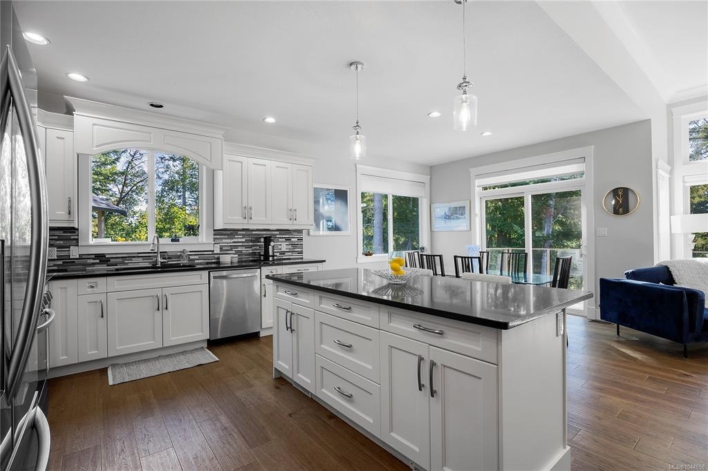 207 Linstead Place - 5