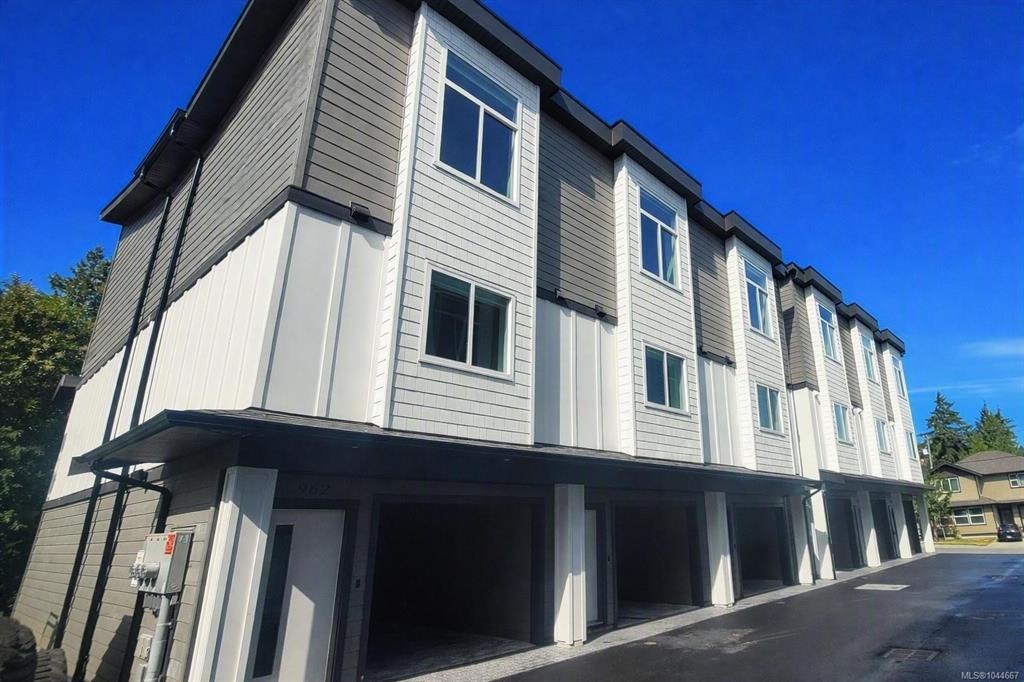 955 Snapdragon Court, Langford, BC, V9C 2P3