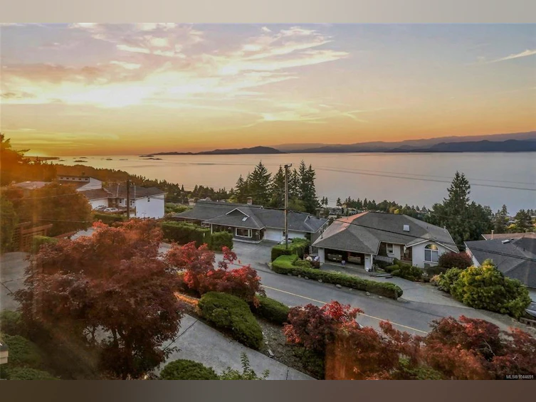 5287 Lost Lake Road, Nanaimo, BC, V9T 5E6 - 37