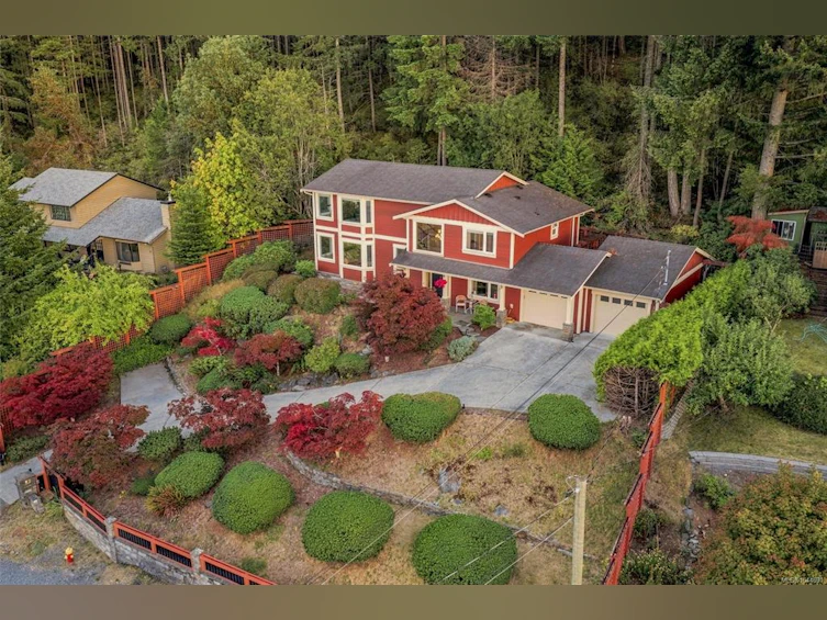 5287 Lost Lake Road, Nanaimo, BC, V9T 5E6 - 86