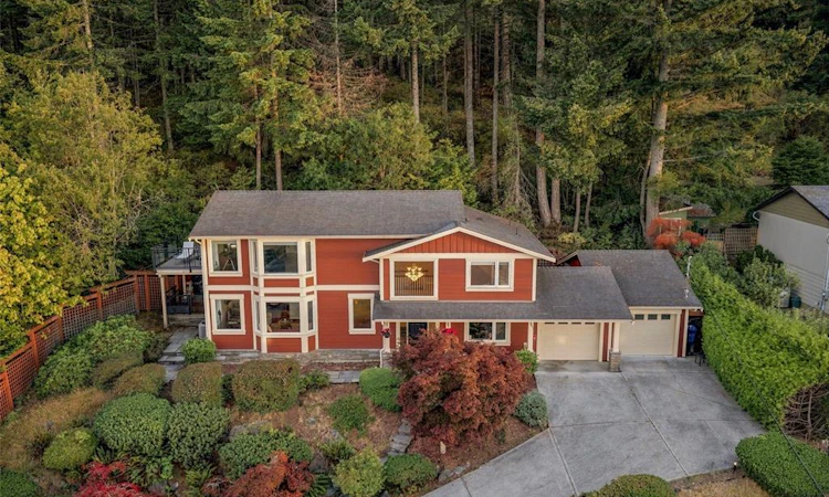 5287 Lost Lake Road