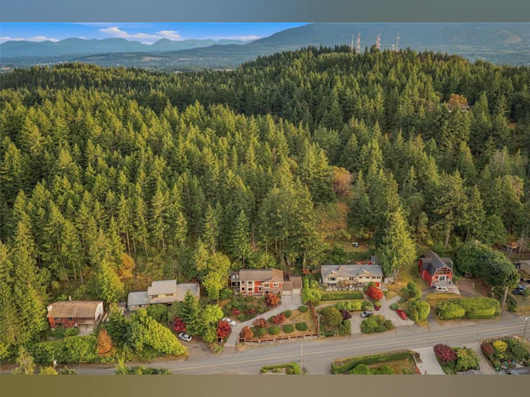 5287 Lost Lake Road, Nanaimo, BC, V9T 5E6 - 82