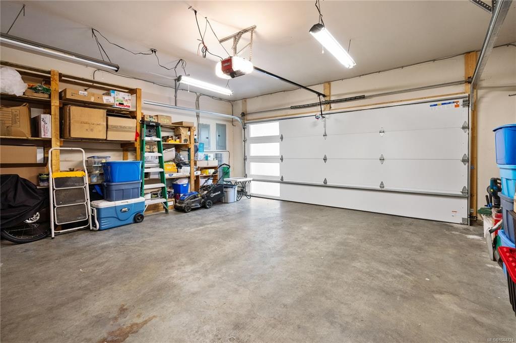 923 Whisperwind Place, Langford, BC, V9B 5X7 - 57
