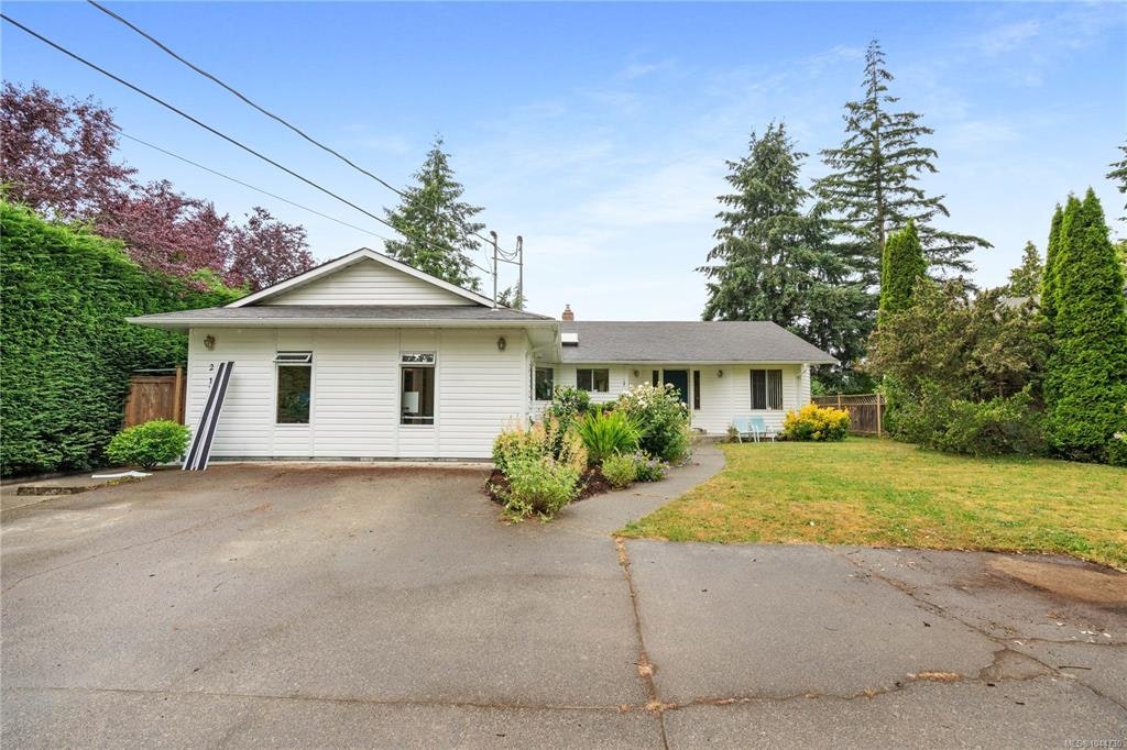 2-1215 Stelly's Cross Road, Central Saanich, BC, V8M 1H3 - 45