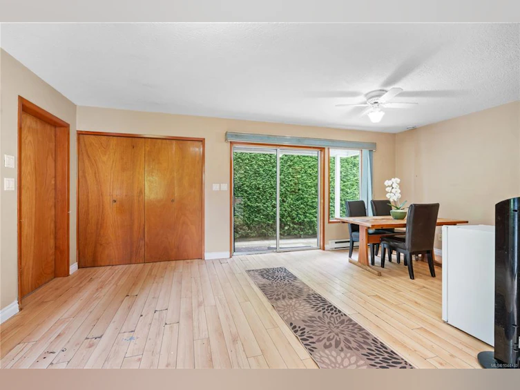 2-1215 Stelly's Cross Road, Central Saanich, BC, V8M 1H3 - 12