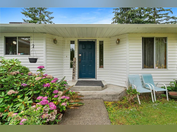 2-1215 Stelly's Cross Road, Central Saanich, BC, V8M 1H3 - 37